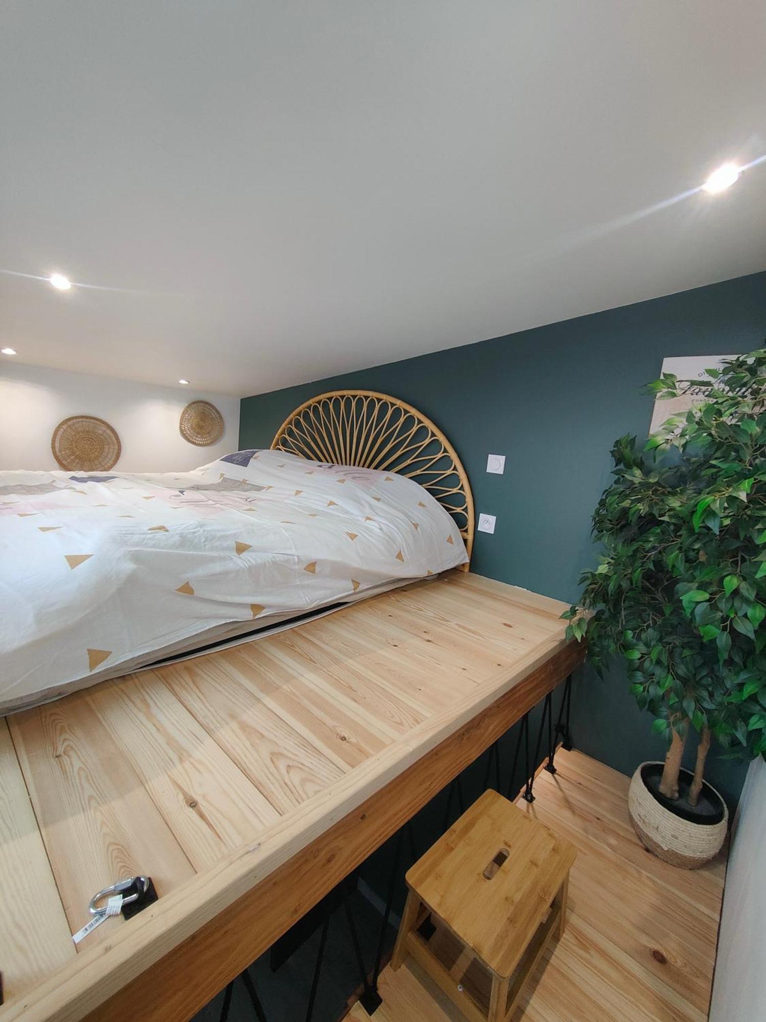 Tiny House Avec Jardin Et Acces Piscine Chauffee Villa Saint-Medard-en-Jalles Exterior photo